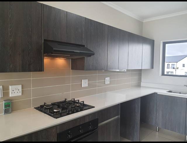 2 BEDROOM APARTMENT TO LET IN DE VELDE